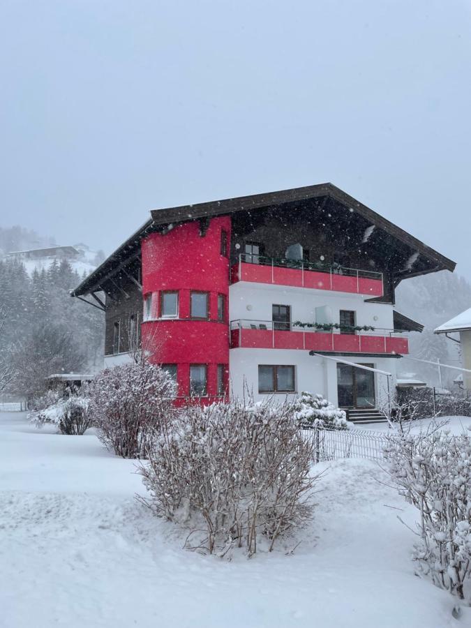 Appartementhaus Bergblick Leogang Exterior foto