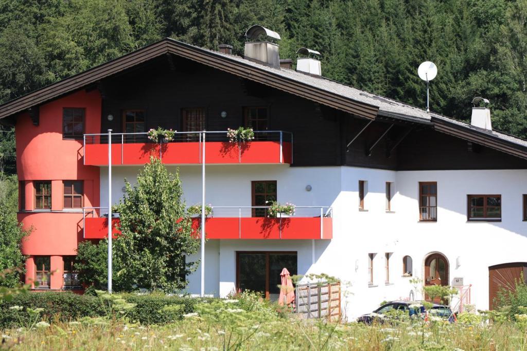 Appartementhaus Bergblick Leogang Exterior foto